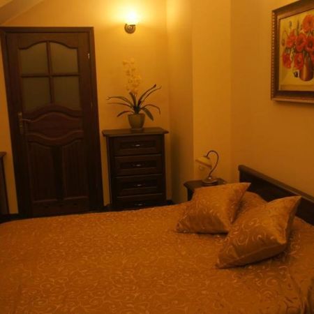 Zloty Dworek Motel Nieporęt Esterno foto